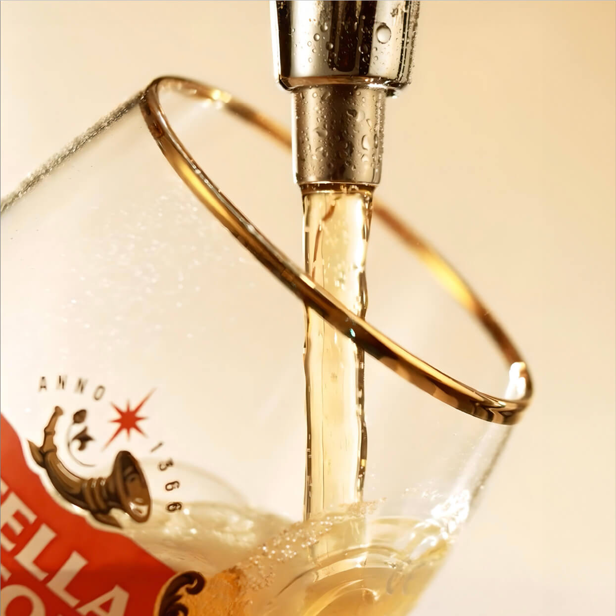 stella-artois-caliz-45grados